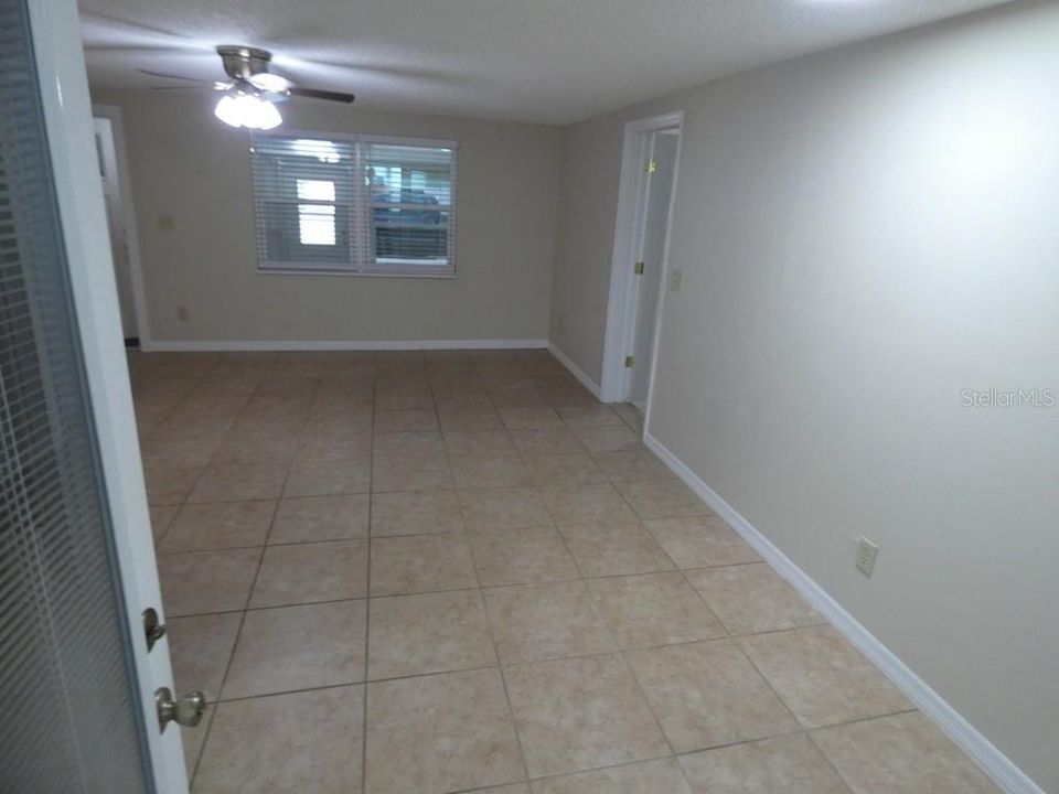 For Sale: $338,000 (4 beds, 2 baths, 1536 Square Feet)