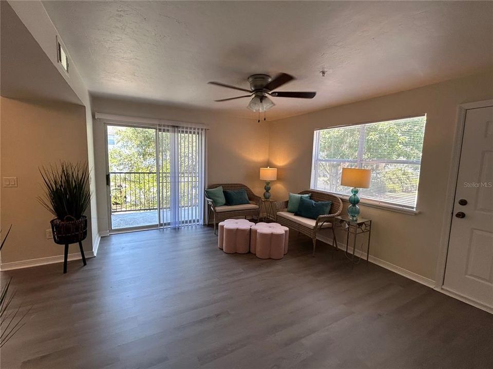 Living room with balcony sliding doors