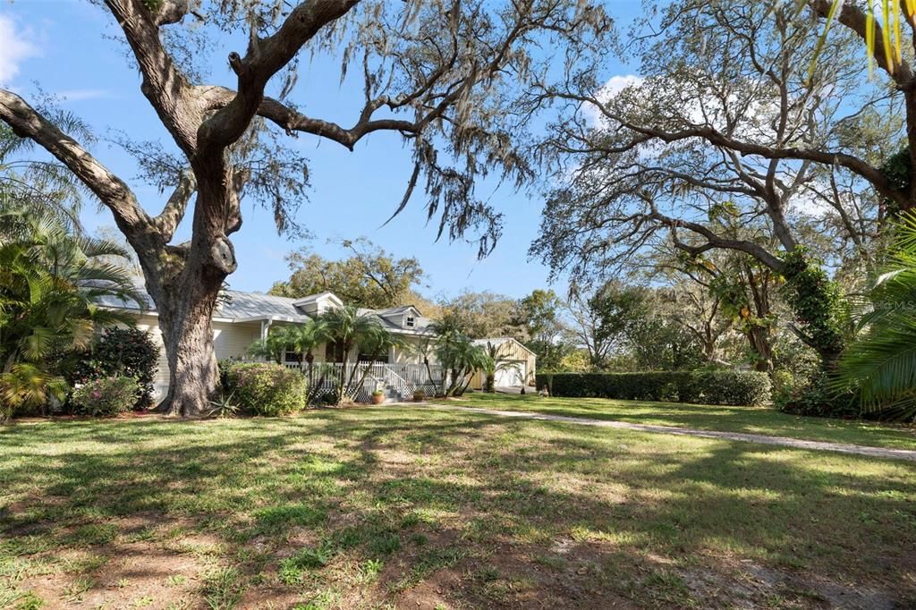 Active With Contract: $509,999 (4 beds, 2 baths, 1904 Square Feet)