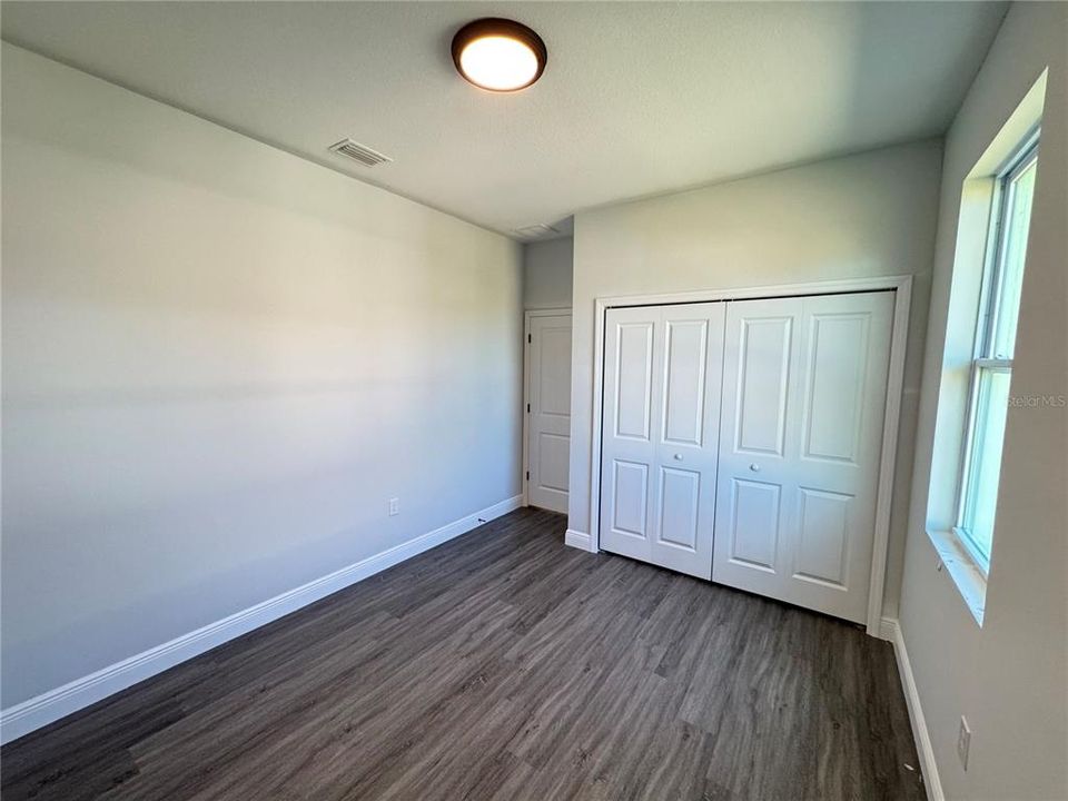 For Rent: $2,300 (4 beds, 2 baths, 1636 Square Feet)