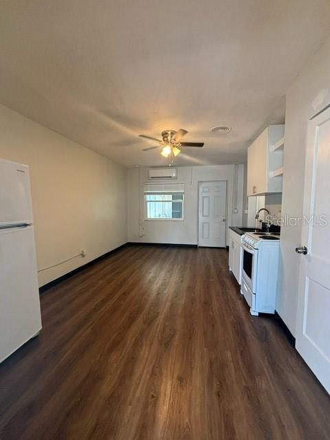 Recently Rented: $1,099 (0 beds, 1 baths, 400 Square Feet)