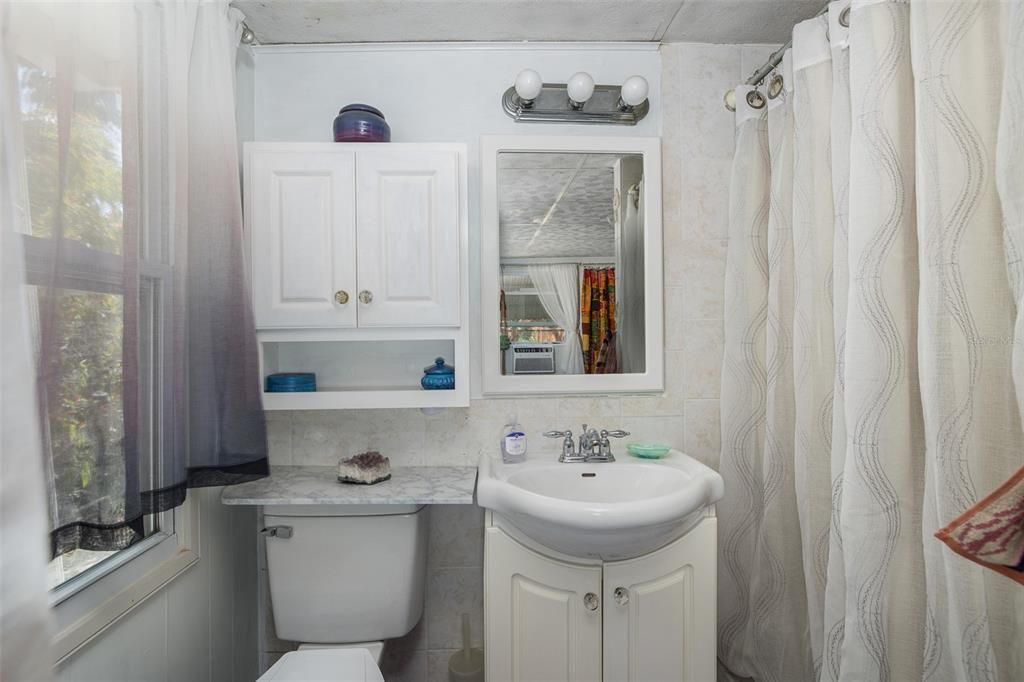 For Sale: $244,900 (3 beds, 2 baths, 1524 Square Feet)