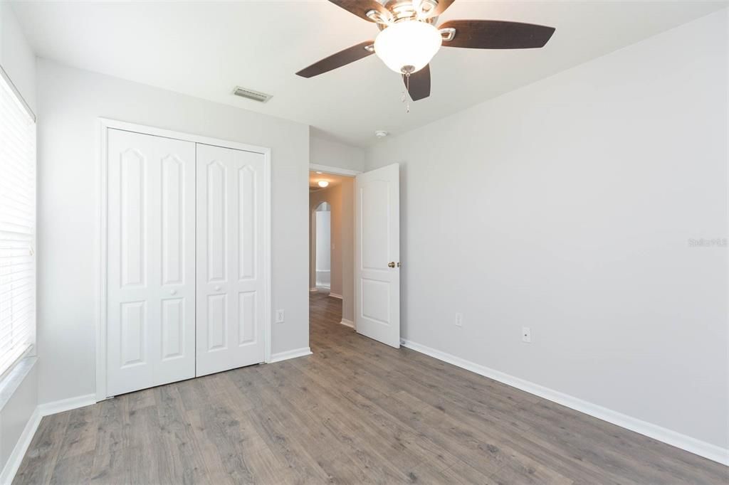 For Sale: $399,900 (3 beds, 2 baths, 1735 Square Feet)