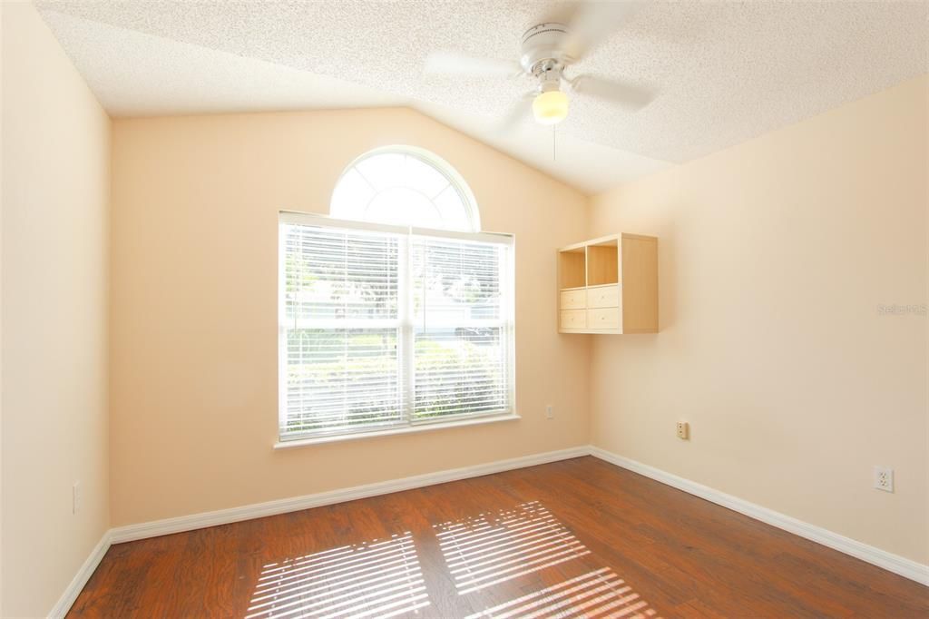 For Rent: $2,399 (3 beds, 2 baths, 1532 Square Feet)