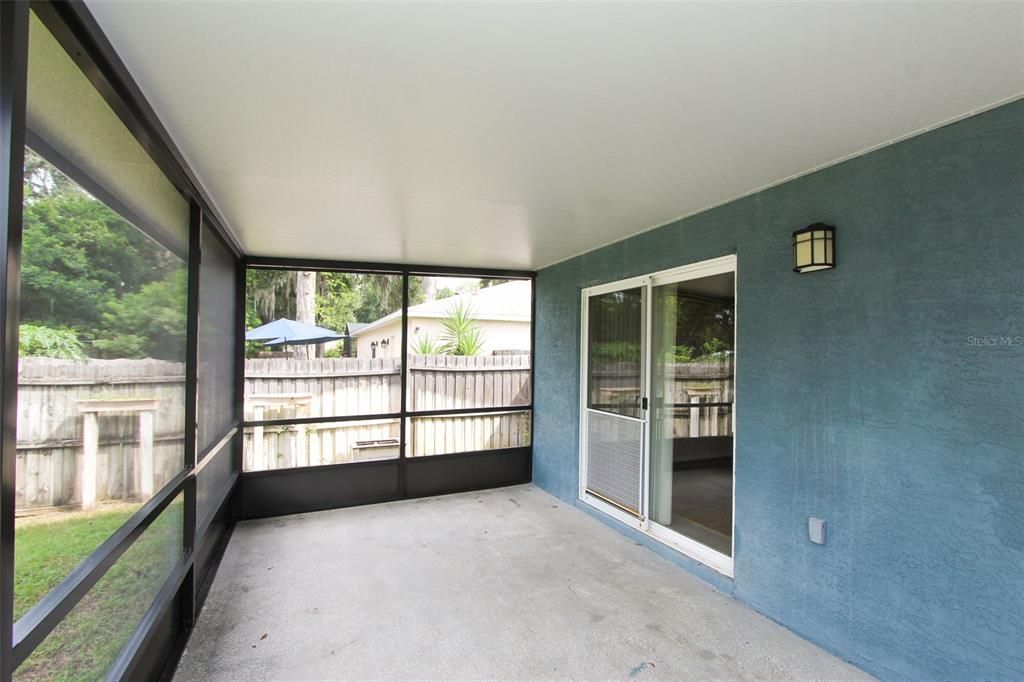 For Rent: $2,399 (3 beds, 2 baths, 1532 Square Feet)