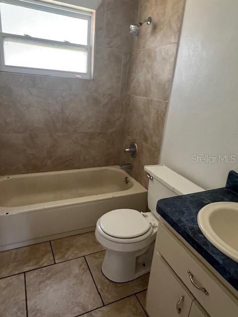 For Rent: $1,400 (4 beds, 1 baths, 1187 Square Feet)