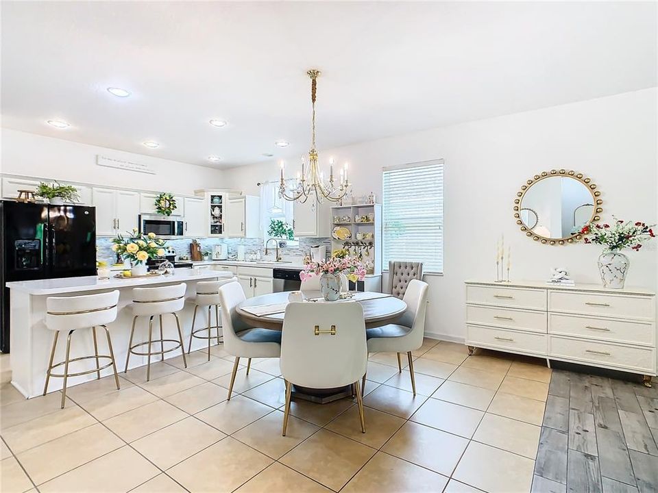 Kitchen / Dining Room