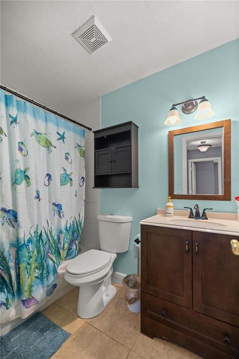 For Sale: $330,000 (3 beds, 2 baths, 1813 Square Feet)