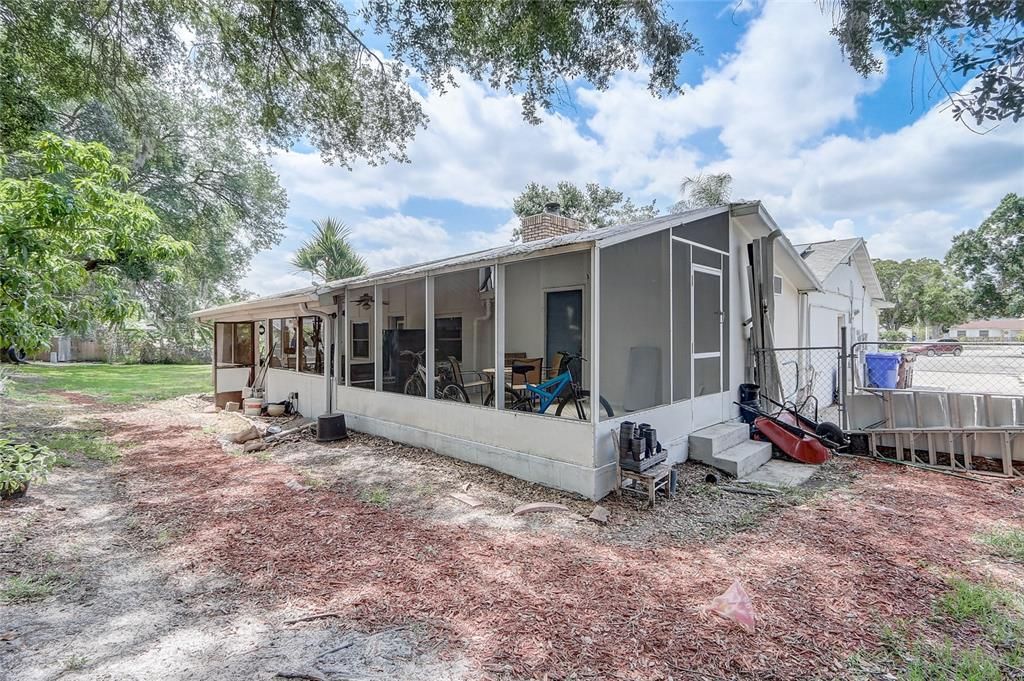 For Sale: $380,000 (4 beds, 2 baths, 1486 Square Feet)