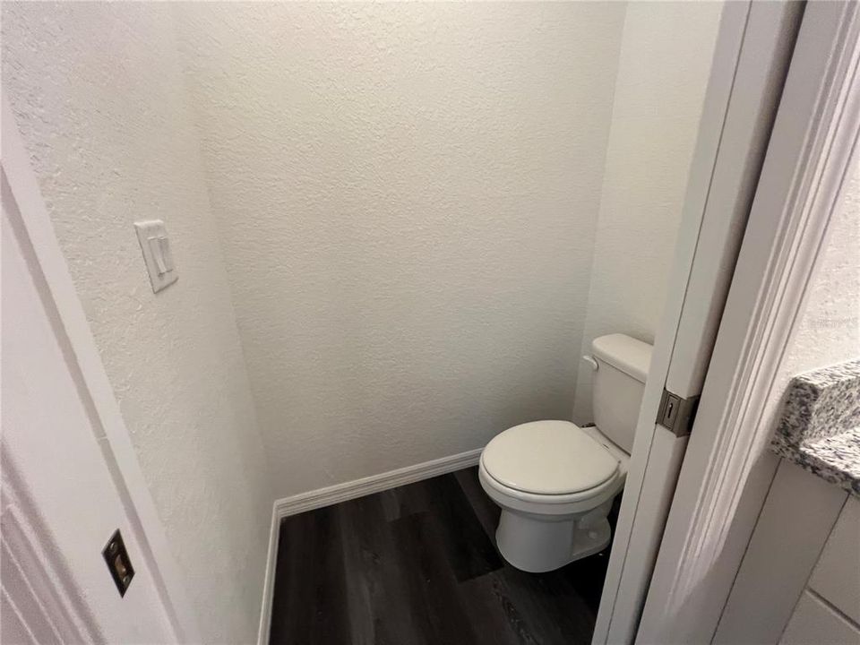 最近租的: $1,550 (3 贝兹, 2 浴室, 1323 平方英尺)