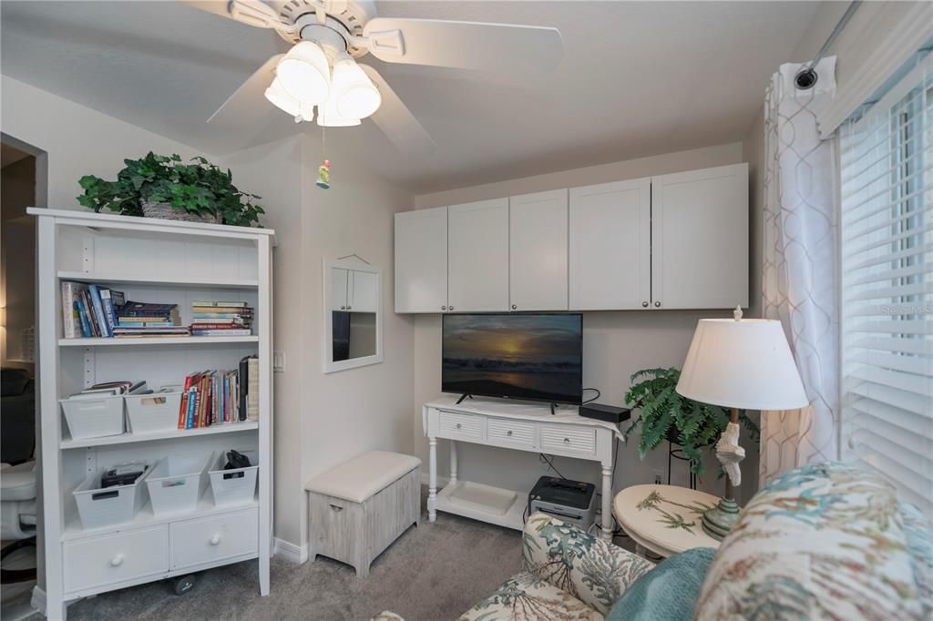 For Sale: $349,990 (2 beds, 2 baths, 1400 Square Feet)