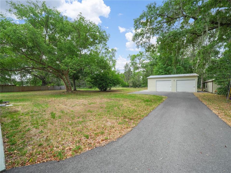 For Sale: $549,900 (3 beds, 2 baths, 1858 Square Feet)