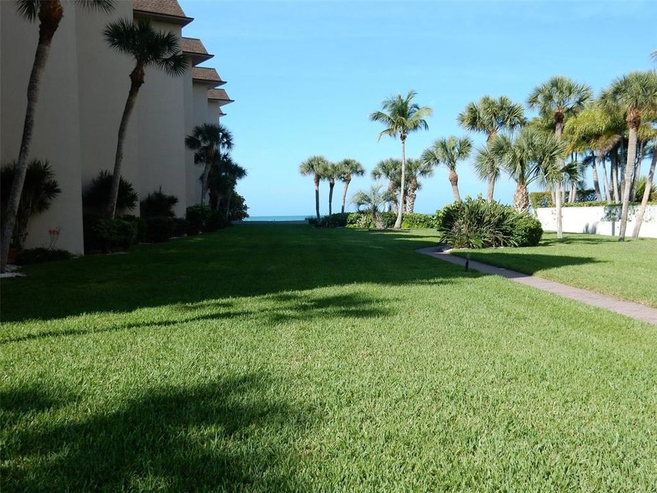 walkway to beach