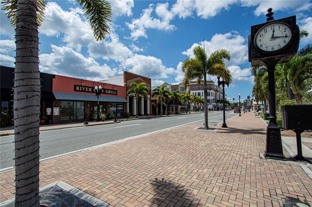 historic walking downtown punta gorda