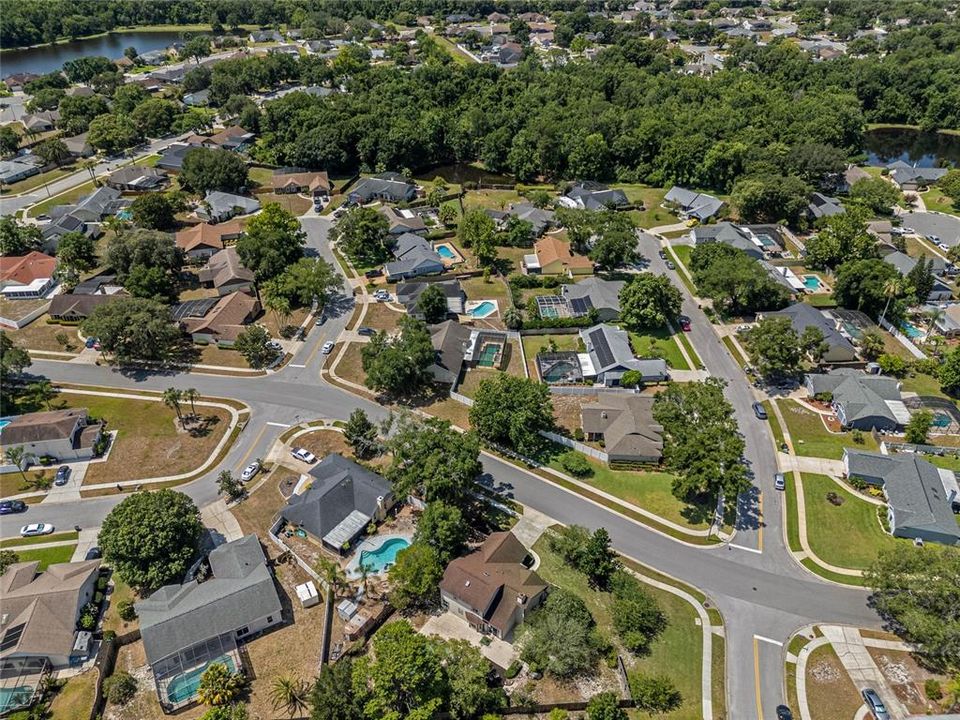 Active With Contract: $459,900 (3 beds, 2 baths, 1853 Square Feet)