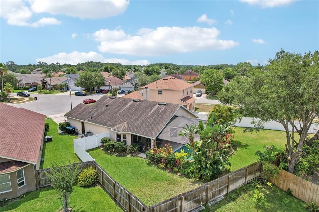 Your DREAM HOME in the PERFECT COMMUNITY for a VERY REASONABLE PRICE!! This COMPLETELY MOVE IN READY POOL HOME is located in one of the MOST SOUGHT AFTER NEIGHBORHOODS in EAST ORLANDO, EASTWOOD!