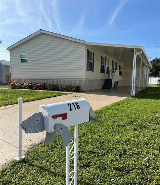 For Sale: $235,000 (3 beds, 2 baths, 1296 Square Feet)