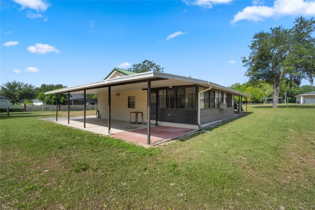 Right/Rear View Carport Florida Room