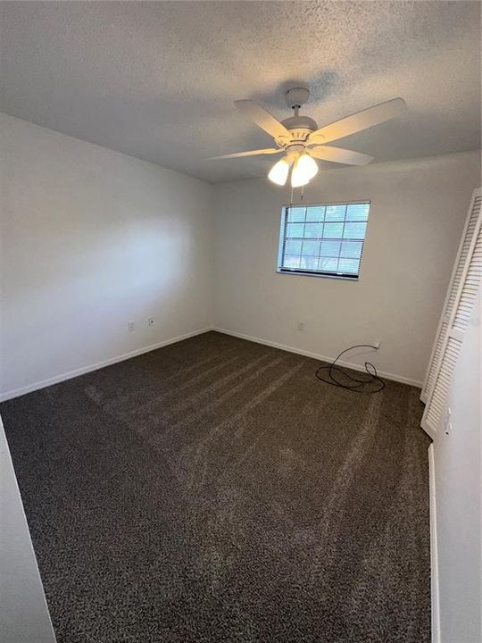 Active With Contract: $1,249 (2 beds, 1 baths, 1000 Square Feet)