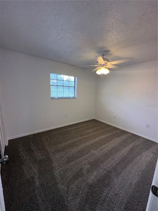 Active With Contract: $1,249 (2 beds, 1 baths, 1000 Square Feet)