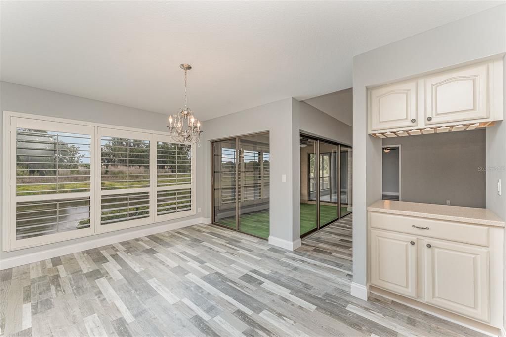 Dining Room - No Virtual Staging