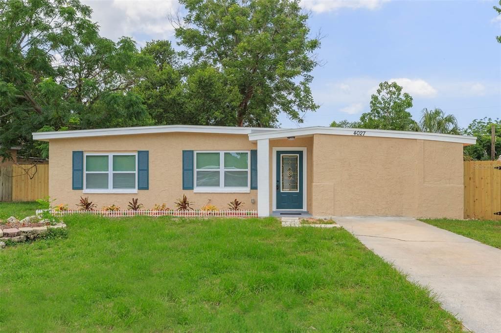 For Sale: $259,000 (4 beds, 2 baths, 1105 Square Feet)