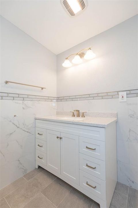 For Sale: $259,000 (4 beds, 2 baths, 1105 Square Feet)