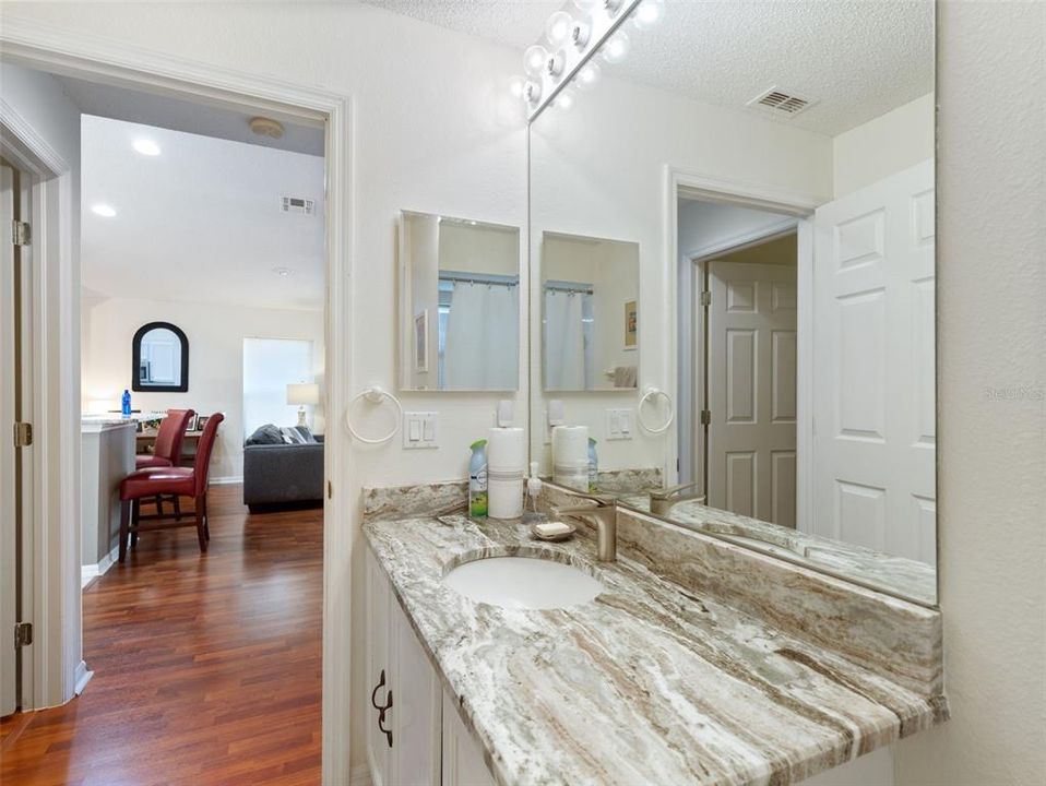 For Sale: $299,500 (2 beds, 2 baths, 1260 Square Feet)