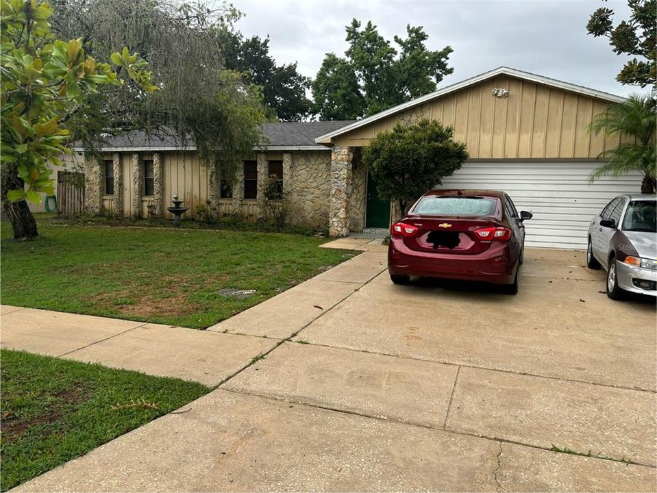 For Sale: $417,000 (3 beds, 2 baths, 1610 Square Feet)