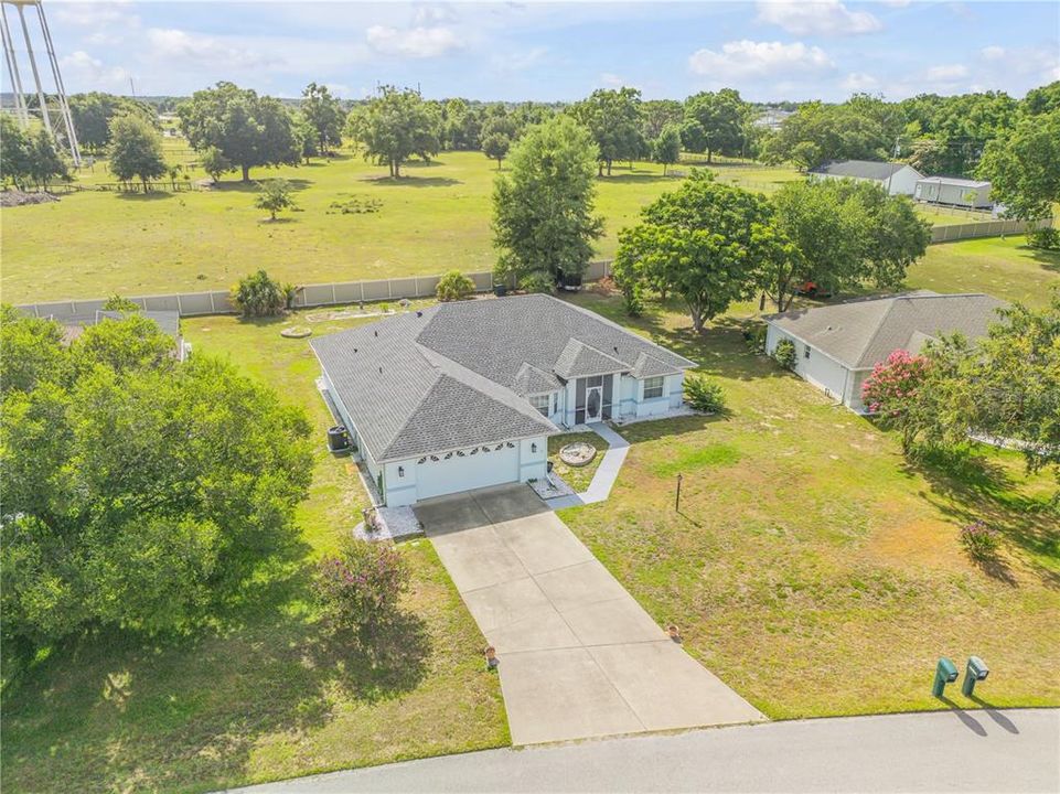 For Sale: $315,000 (3 beds, 2 baths, 2311 Square Feet)