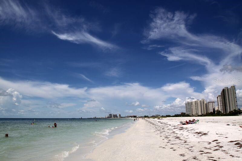 Sand Key Beach