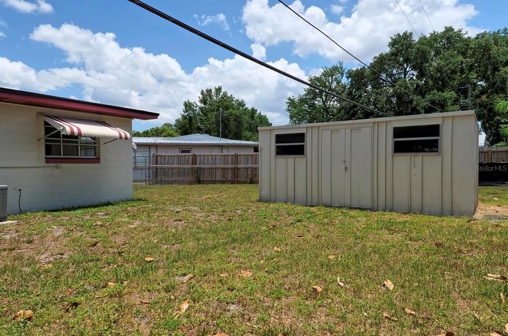 Active With Contract: $275,000 (3 beds, 2 baths, 1247 Square Feet)