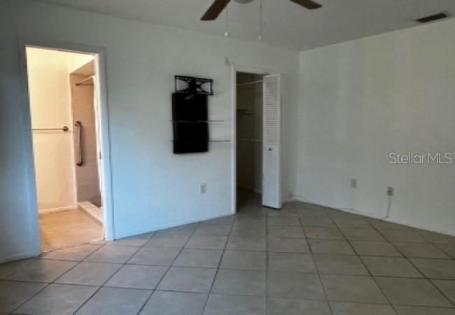 For Sale: $249,000 (2 beds, 2 baths, 1450 Square Feet)