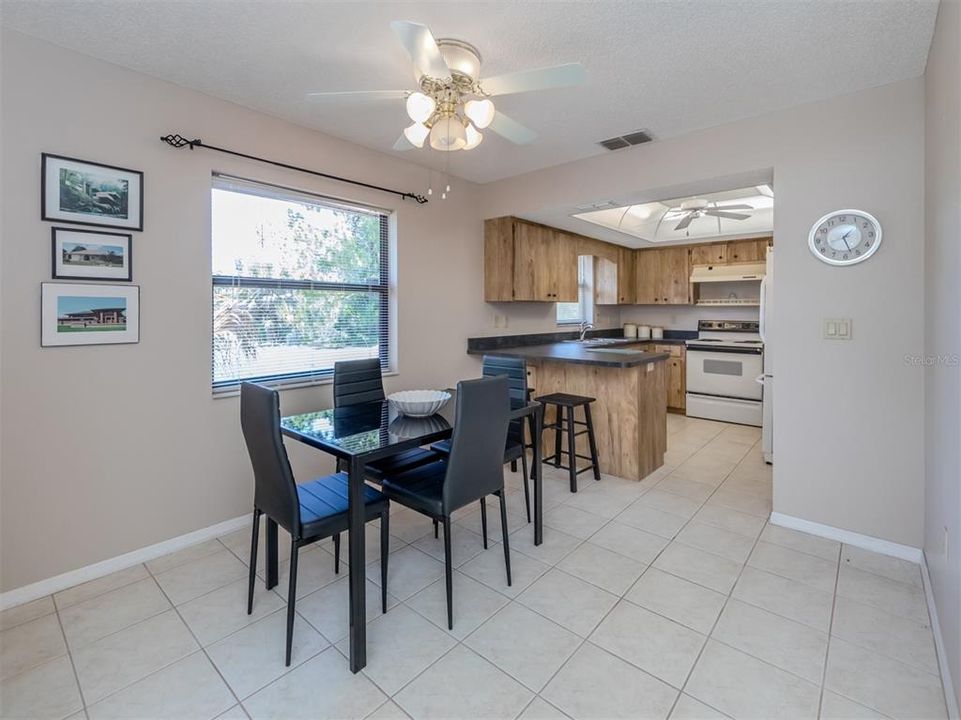 For Sale: $299,900 (3 beds, 2 baths, 1495 Square Feet)