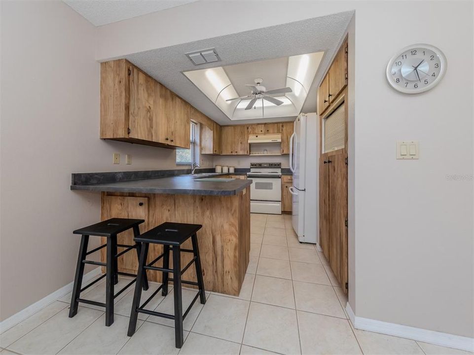 For Sale: $299,900 (3 beds, 2 baths, 1495 Square Feet)