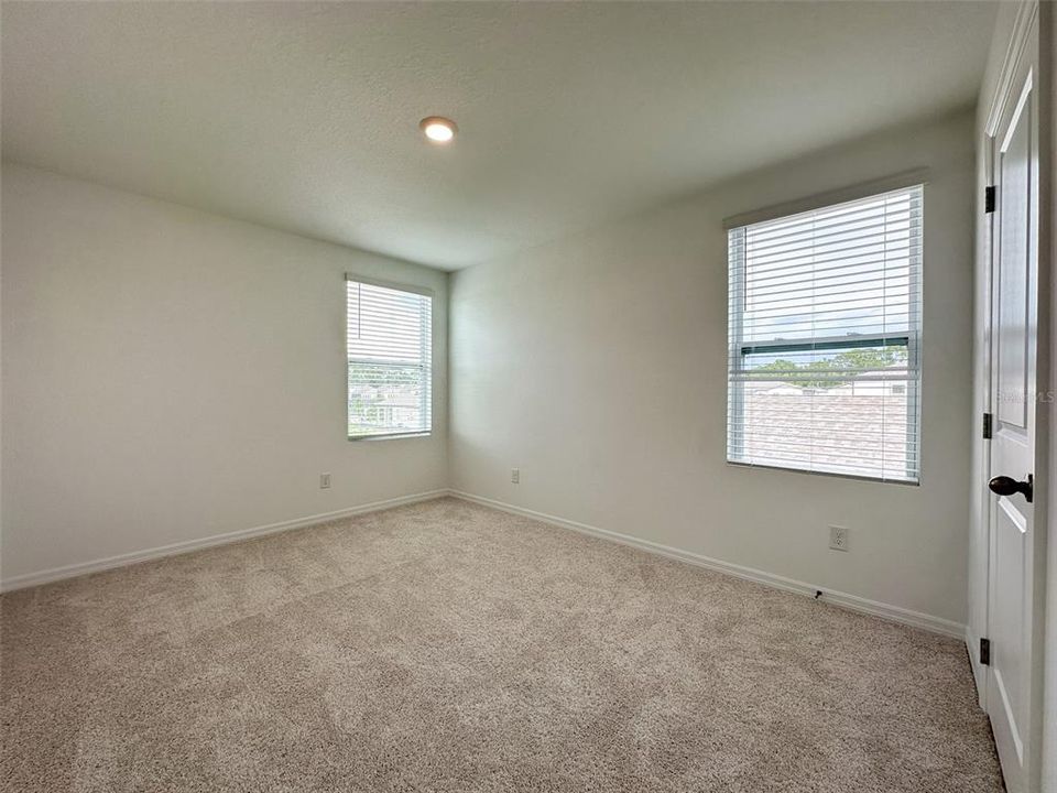 For Rent: $3,199 (3 beds, 2 baths, 2134 Square Feet)