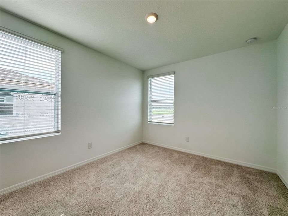 For Rent: $3,199 (3 beds, 2 baths, 2134 Square Feet)