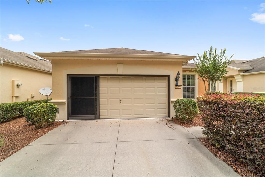 For Sale: $362,263 (2 beds, 2 baths, 1696 Square Feet)