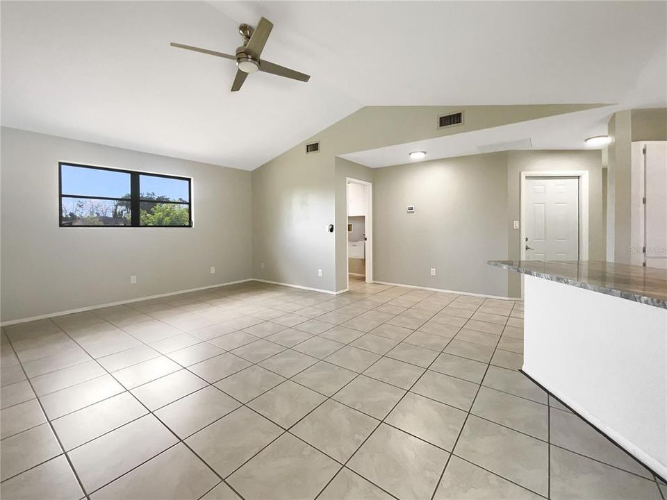 For Sale: $368,000 (2 beds, 2 baths, 1500 Square Feet)