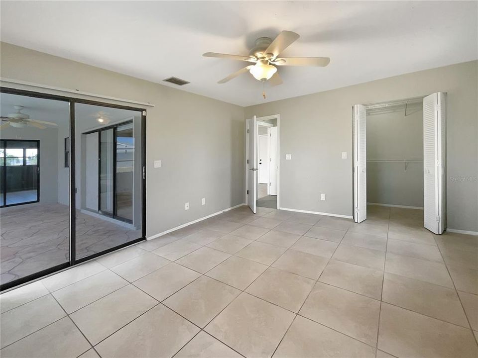 For Sale: $368,000 (2 beds, 2 baths, 1500 Square Feet)