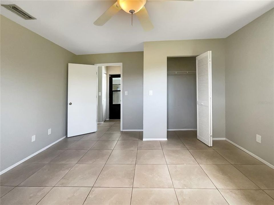 For Sale: $368,000 (2 beds, 2 baths, 1500 Square Feet)