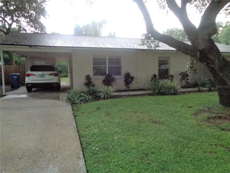 For Rent: $1,645 (2 beds, 1 baths, 1000 Square Feet)