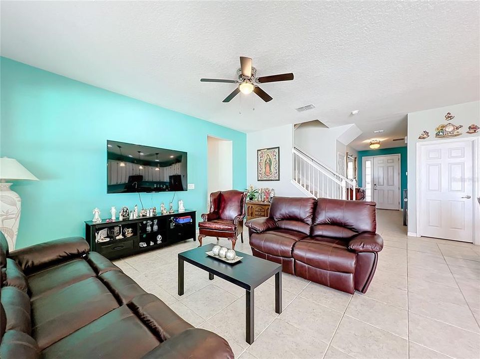 For Sale: $524,500 (5 beds, 3 baths, 3282 Square Feet)