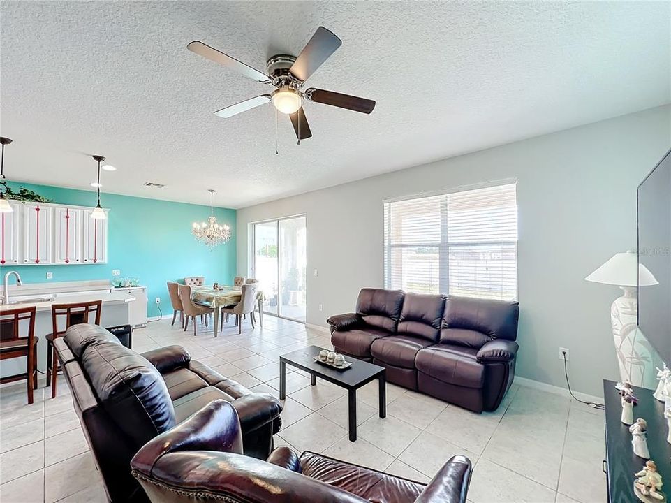 For Sale: $524,500 (5 beds, 3 baths, 3282 Square Feet)