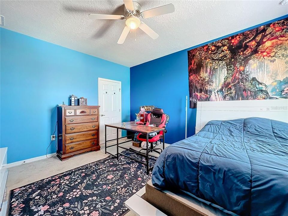 For Sale: $524,500 (5 beds, 3 baths, 3282 Square Feet)