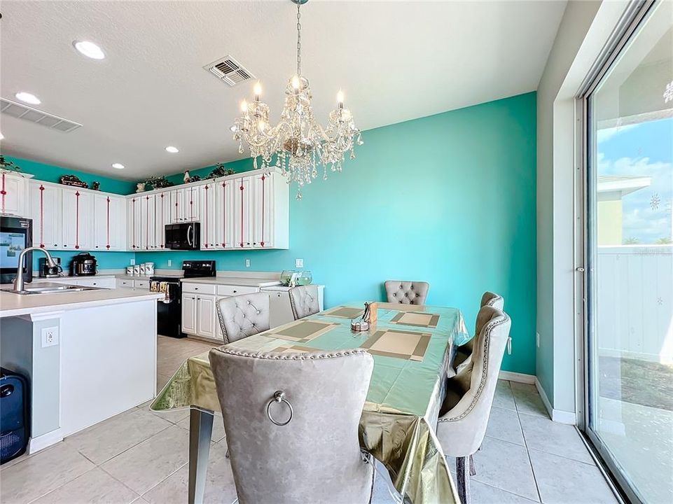 For Sale: $524,500 (5 beds, 3 baths, 3282 Square Feet)