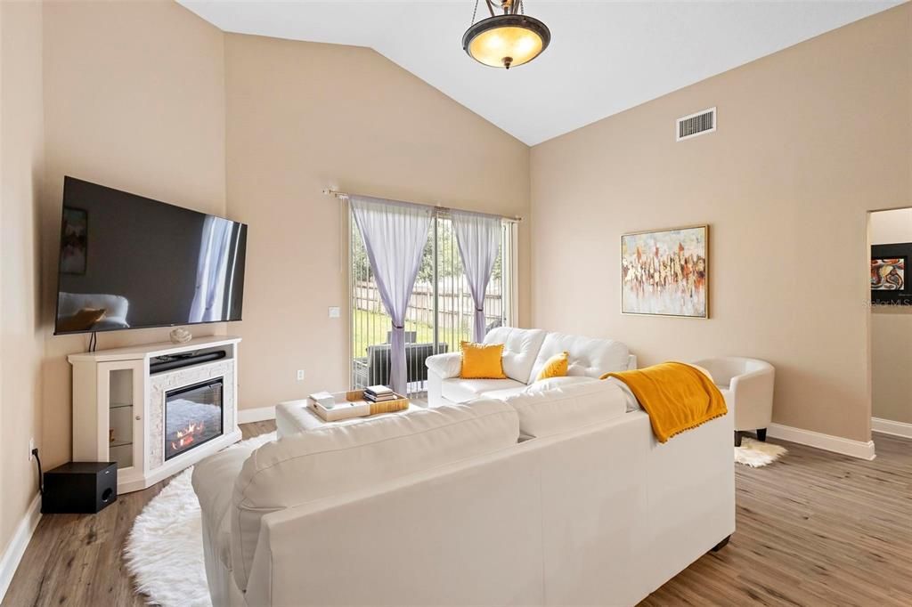 For Sale: $518,780 (3 beds, 2 baths, 1898 Square Feet)