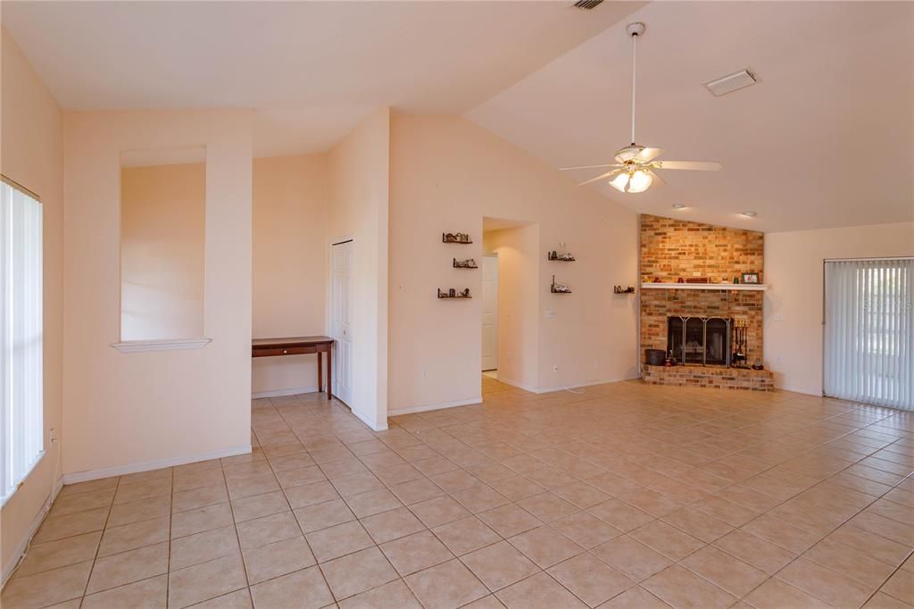 Active With Contract: $449,000 (3 beds, 2 baths, 1880 Square Feet)