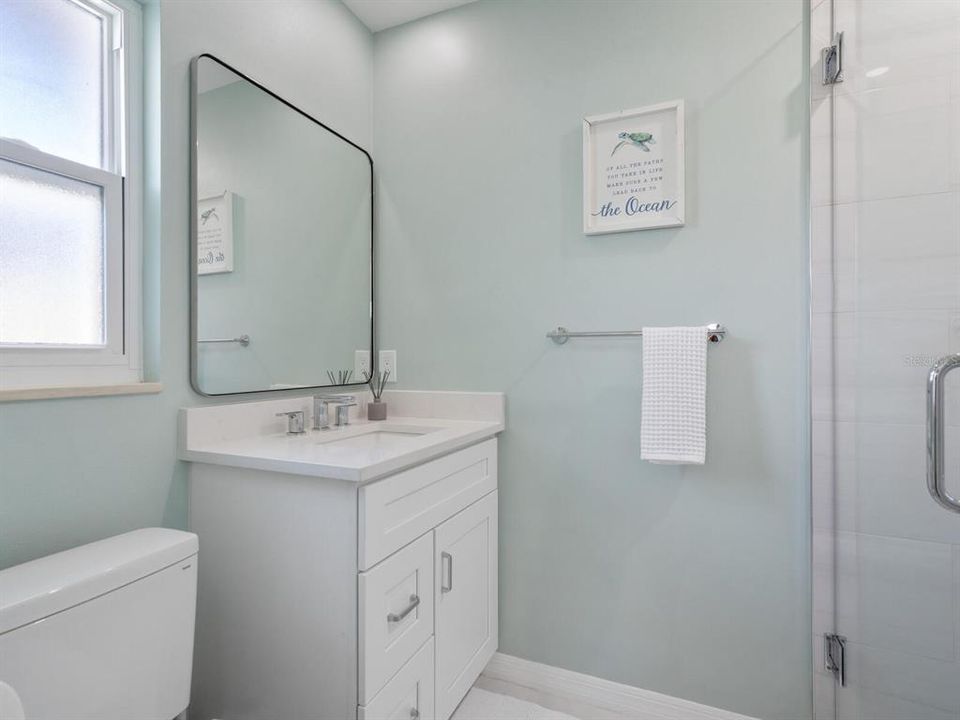 For Sale: $629,000 (2 beds, 2 baths, 900 Square Feet)