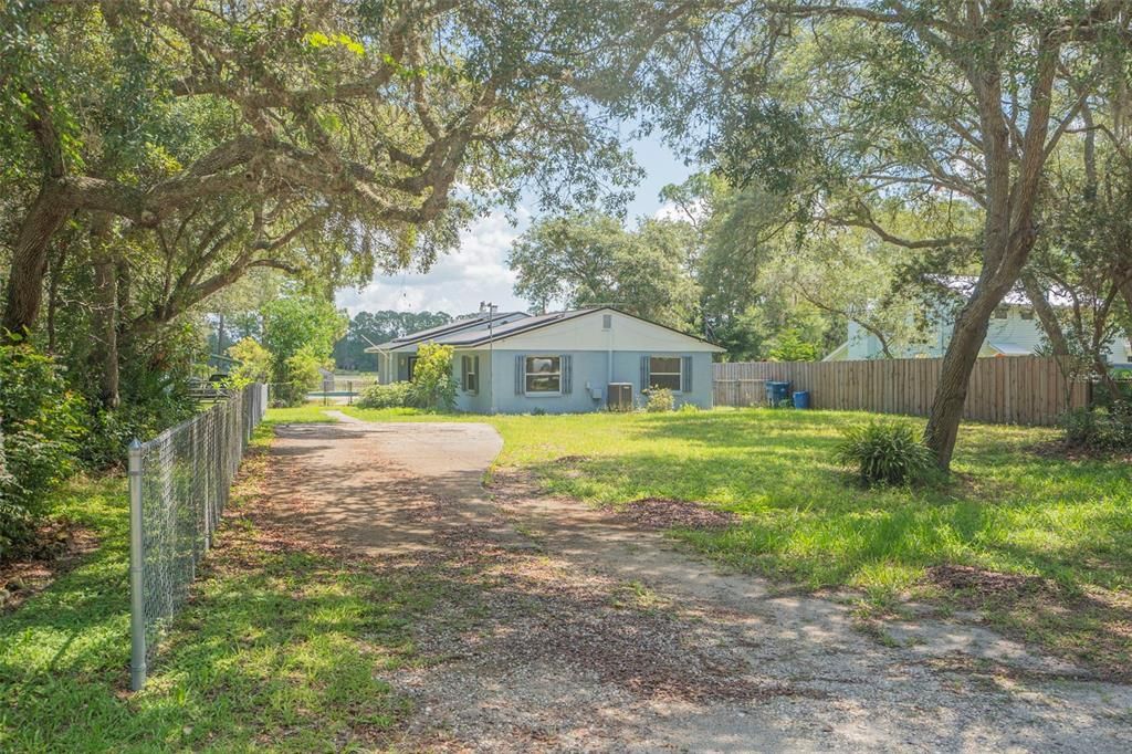 For Sale: $314,000 (3 beds, 2 baths, 1336 Square Feet)